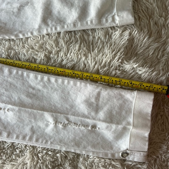 DG2 by Diane Gilman White Pants - Picture 4 of 7